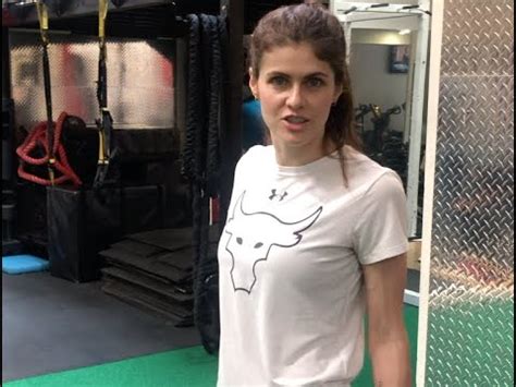 Alexandra Daddario Posed In The Nude On IG, And。